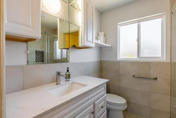 1204 Caoba Way, Salinas, California 93905