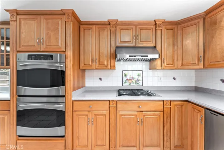 Double Buit in Ovens