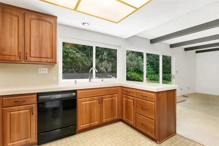 28912 Newstar Drive, Rancho Palos Verdes, California 90275