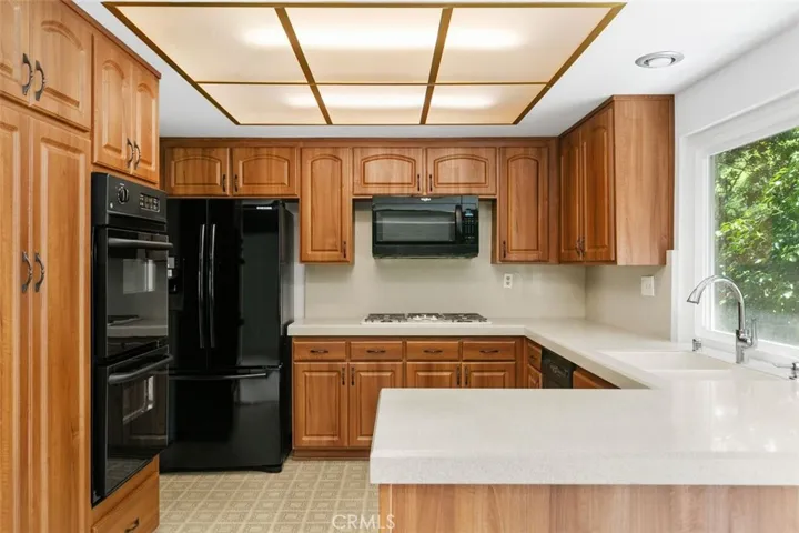 28912 Newstar Drive, Rancho Palos Verdes, California 90275