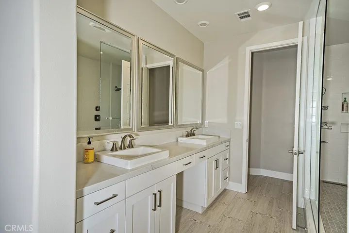 227 Stellar, Irvine, California 92618