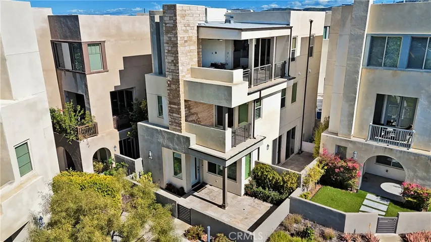 227 Stellar, Irvine, California 92618