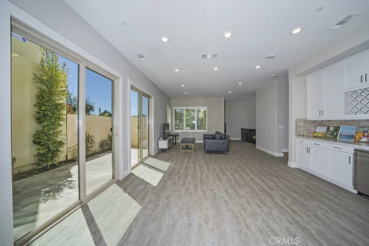 227 Stellar, Irvine, California 92618