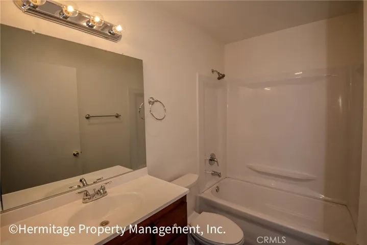 227 Tangelo 371, Irvine, California 92618