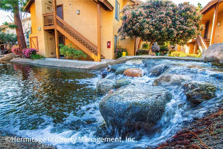227 Tangelo 371, Irvine, California 92618