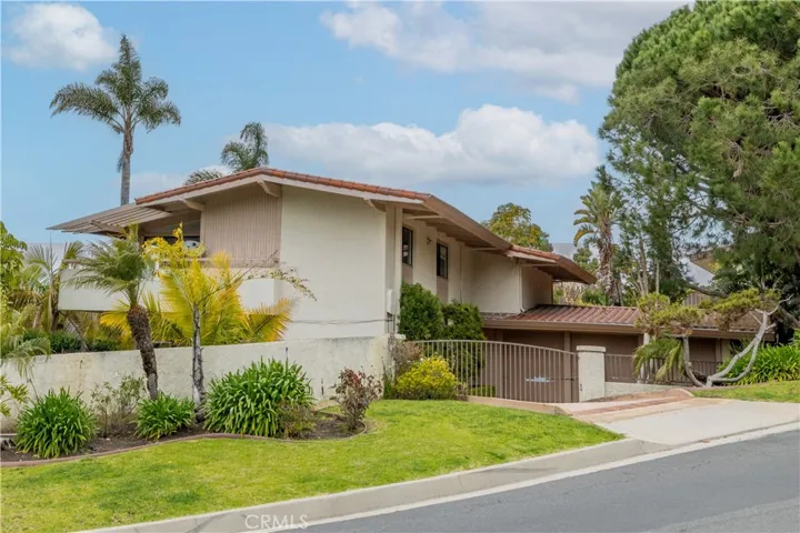 2664 Via Valdes, Palos Verdes Estates, California 90274