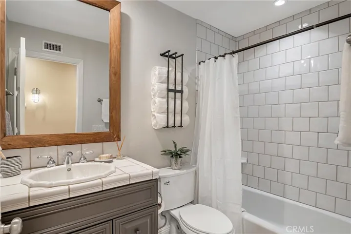 28604 Eagleton Street, Agoura Hills, California 91301