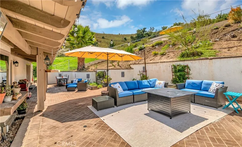 28604 Eagleton Street, Agoura Hills, California 91301