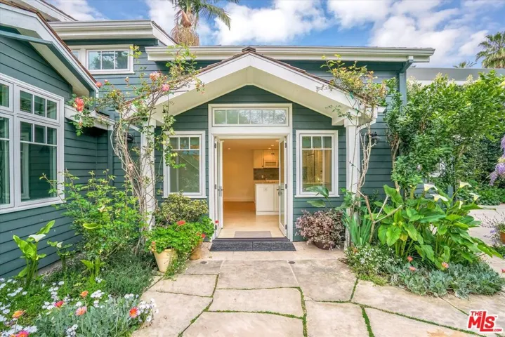 245 21st Street Rear House, Santa Monica, California 90402