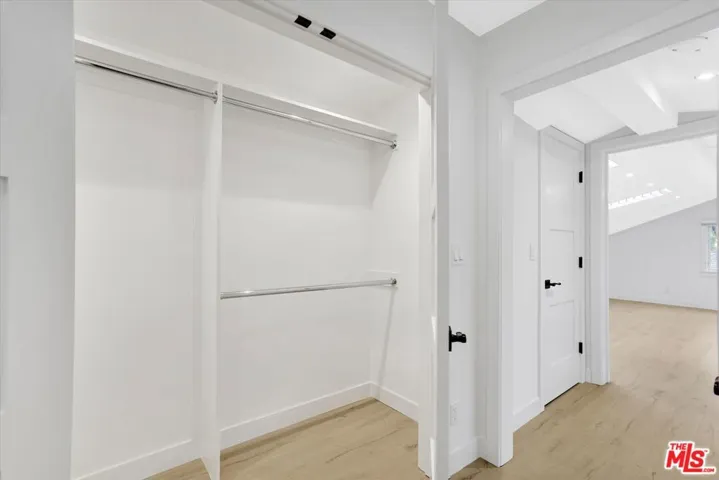 245 21st Street Rear House, Santa Monica, California 90402