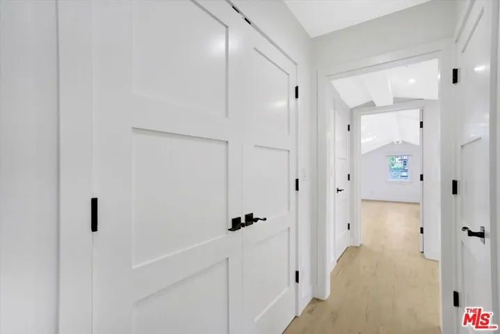 245 21st Street Rear House, Santa Monica, California 90402