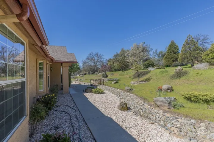 3587 Quail Ridge Drive, Mariposa, California 95338