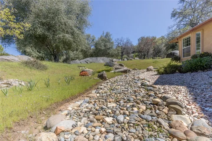 3587 Quail Ridge Drive, Mariposa, California 95338