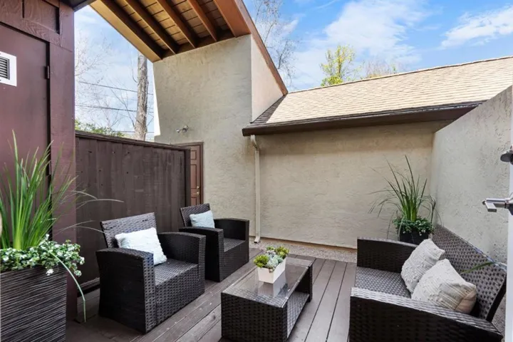 1040 Colorado Place, Palo Alto, California 94303
