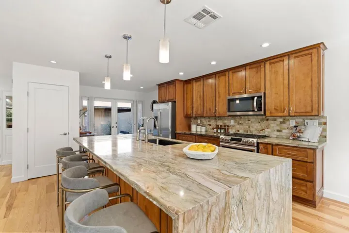 1040 Colorado Place, Palo Alto, California 94303