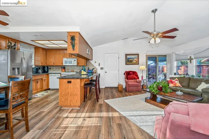 408 Pelican Pl, Yuba City, California 95993