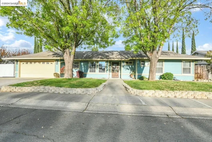 408 Pelican Pl, Yuba City, California 95993