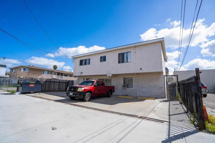 4020 Cherokee, San Diego, California 92104
