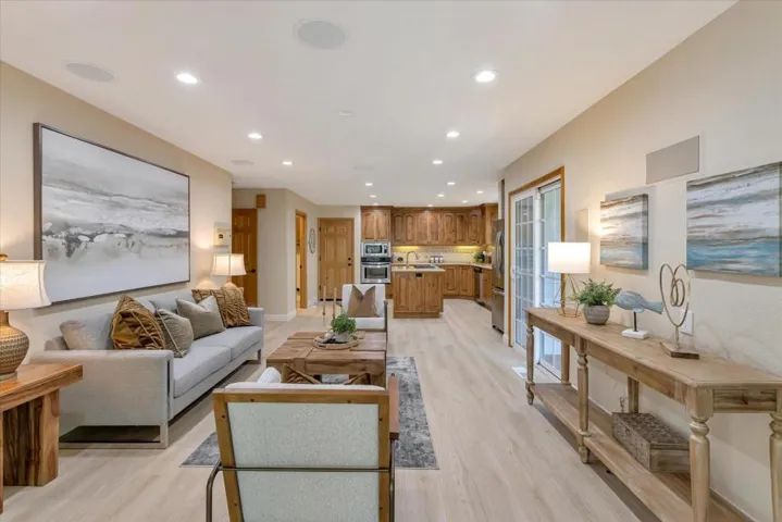 795 Glenborough Drive, Mountain View, California 94041