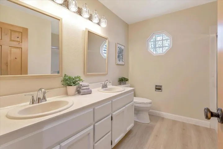 795 Glenborough Drive, Mountain View, California 94041