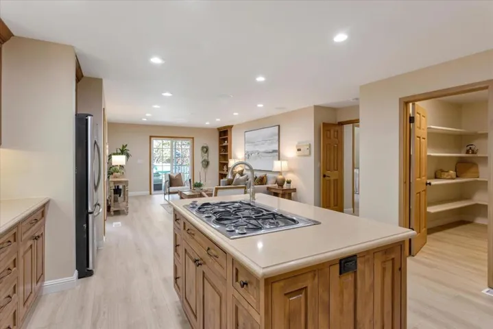795 Glenborough Drive, Mountain View, California 94041