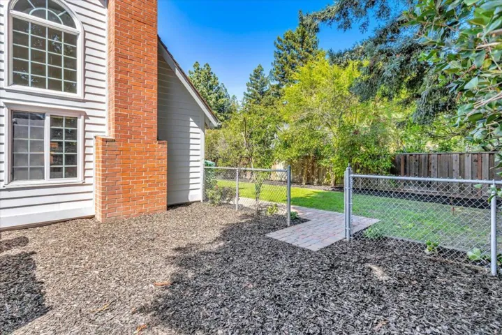 795 Glenborough Drive, Mountain View, California 94041