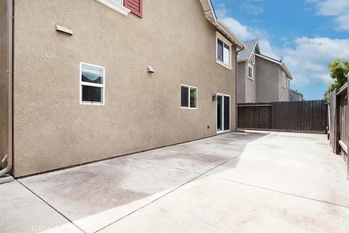 1311 Crown Circle, Lompoc, California 93436