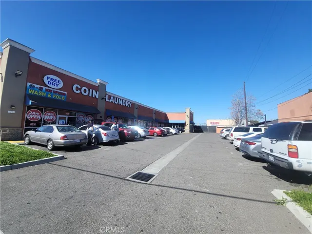 1709 N Bullis Road, Compton, California 90221