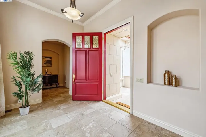1686 Via Di Salerno, Pleasanton, California 94566