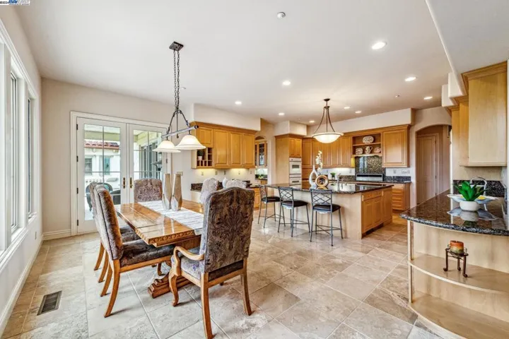 1686 Via Di Salerno, Pleasanton, California 94566