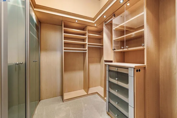 1686 Via Di Salerno, Pleasanton, California 94566