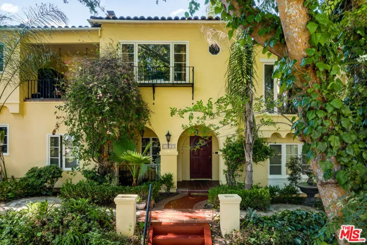 1437 E Mountain Street, Glendale, California 91207