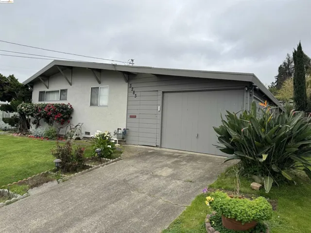 3283 Naomi Drive, Hayward, California 94541
