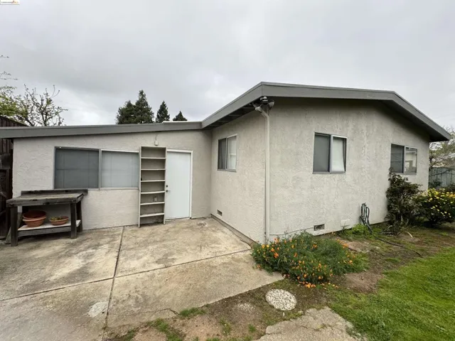 3283 Naomi Drive, Hayward, California 94541