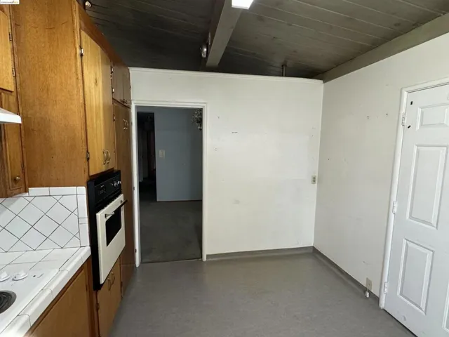 3283 Naomi Drive, Hayward, California 94541