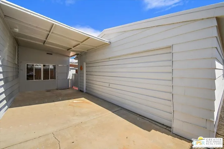 2 Car Garage
