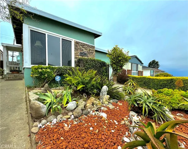 76 Oceanside Drive, Daly City, California 94015