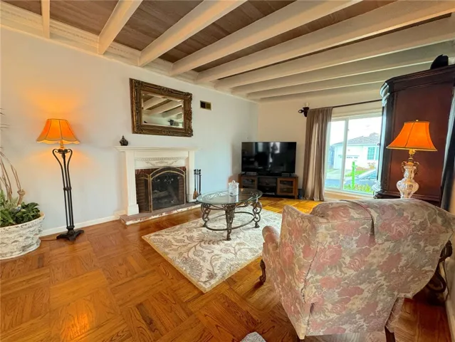 76 Oceanside Drive, Daly City, California 94015