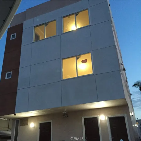16754 Pacific Coast B, Huntington Beach, California 90742