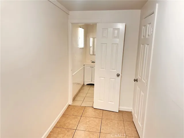 2696 Fair Oaks Avenue, Altadena, California 91001