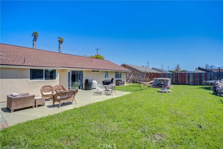 910 W North Avenue, Lompoc, California 93436