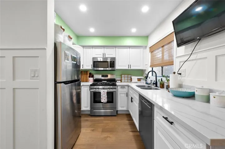 8414 Columbus Avenue 1, North Hills, California 91343