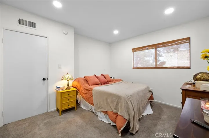 8414 Columbus Avenue 1, North Hills, California 91343