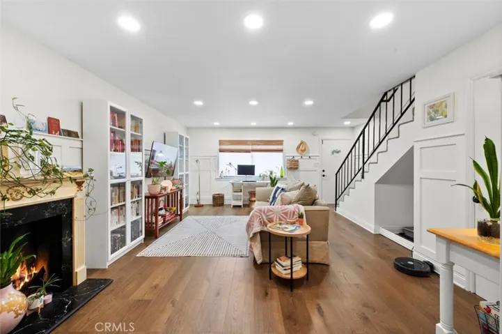 8414 Columbus Avenue 1, North Hills, California 91343