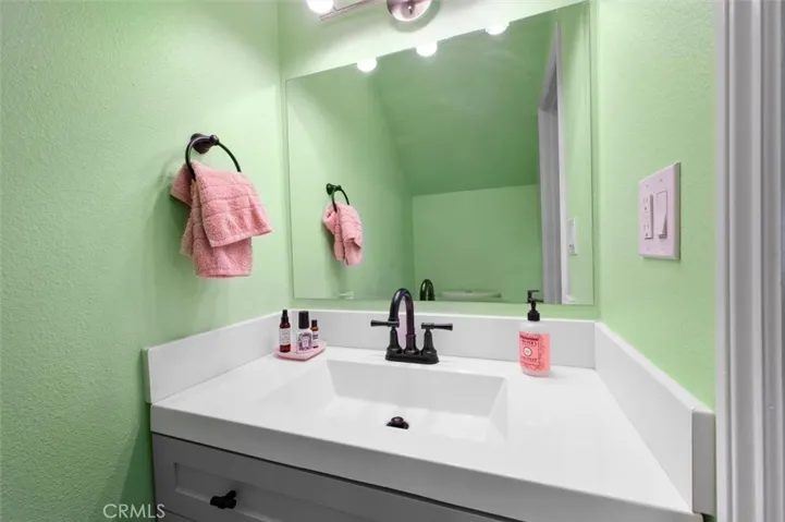 8414 Columbus Avenue 1, North Hills, California 91343