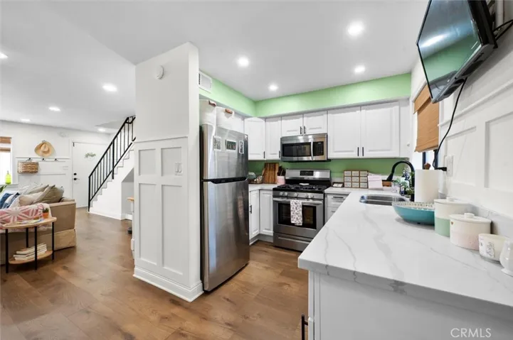 8414 Columbus Avenue 1, North Hills, California 91343