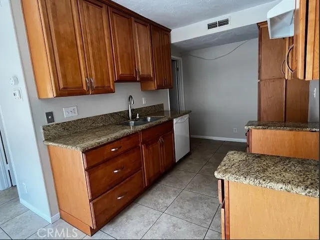 26254 Via Roble 34, Mission Viejo, California 92691
