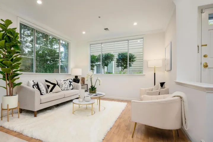 3421 El Camino Real 14c, Atherton, California 94027