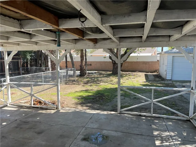 7428 Vanalden Avenue, Reseda, California 91335