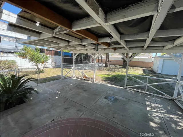 7428 Vanalden Avenue, Reseda, California 91335